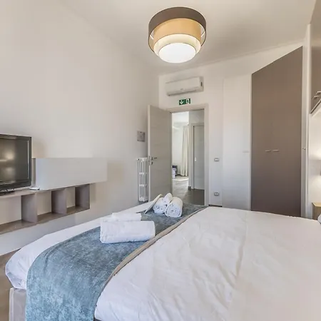 Casa Malupa Luxury Apts San Giovanni In Laterano 公寓 *