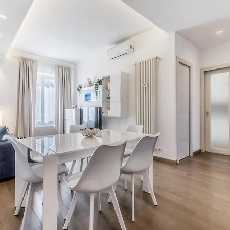 Casa Malupa Luxury Apts San Giovanni In Laterano 公寓 *