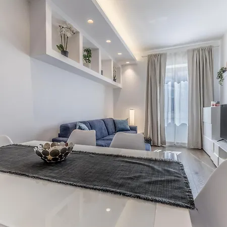 Casa Malupa Luxury Apts San Giovanni In Laterano