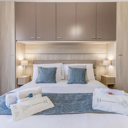 Casa Malupa Luxury Apts San Giovanni In Laterano *