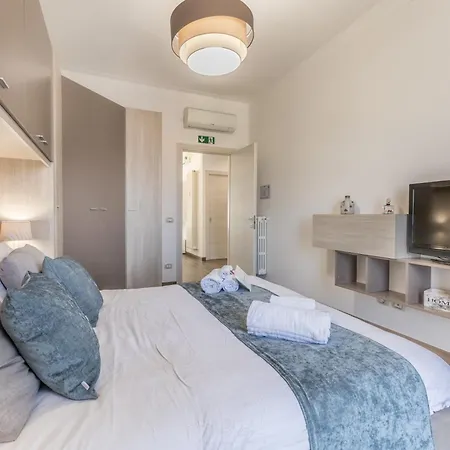 Casa Malupa Luxury Apts San Giovanni In Laterano *