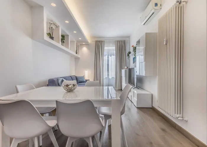 Casa Malupa Luxury Apts San Giovanni In Laterano Апартаменты *